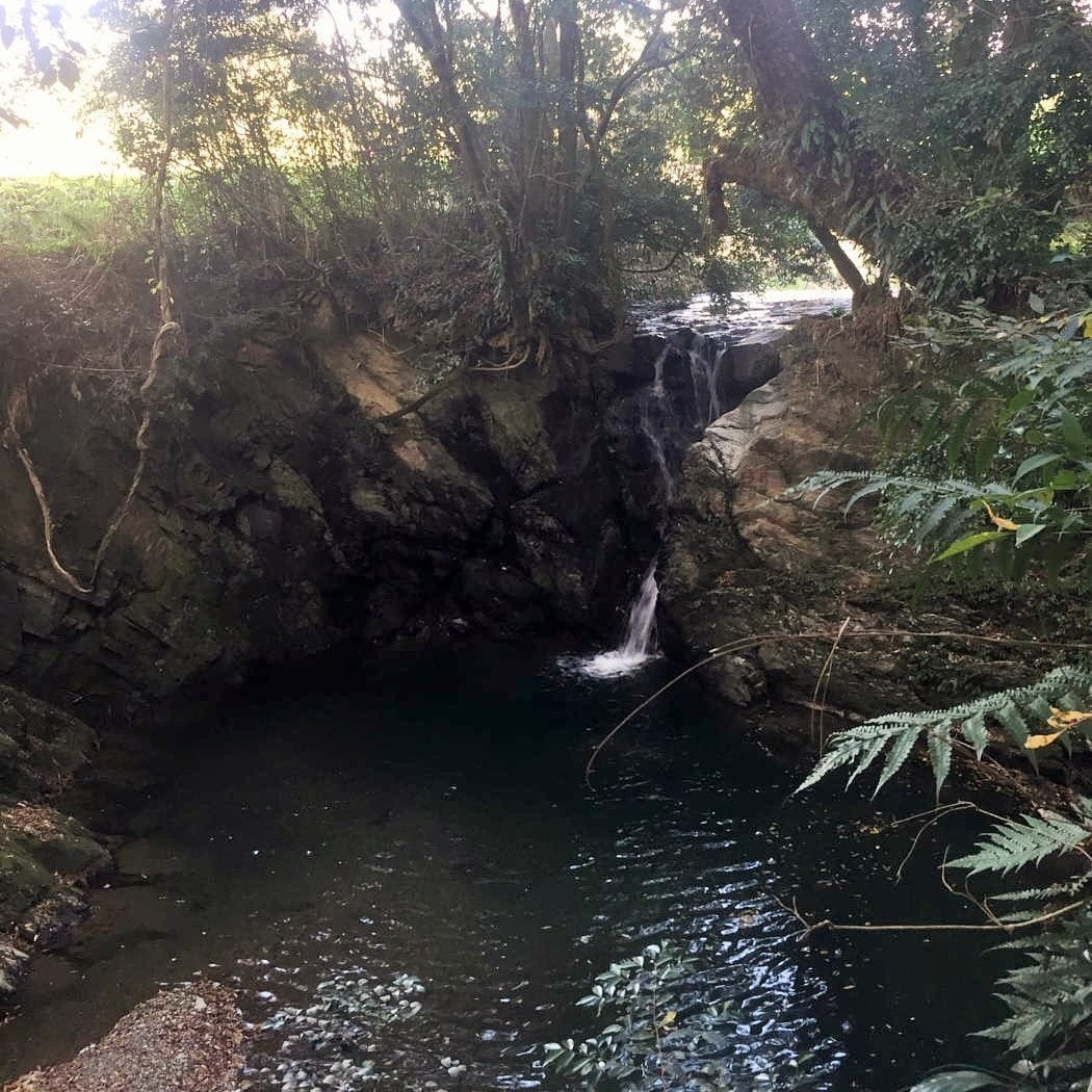 七霊の滝(しちろうのたき)